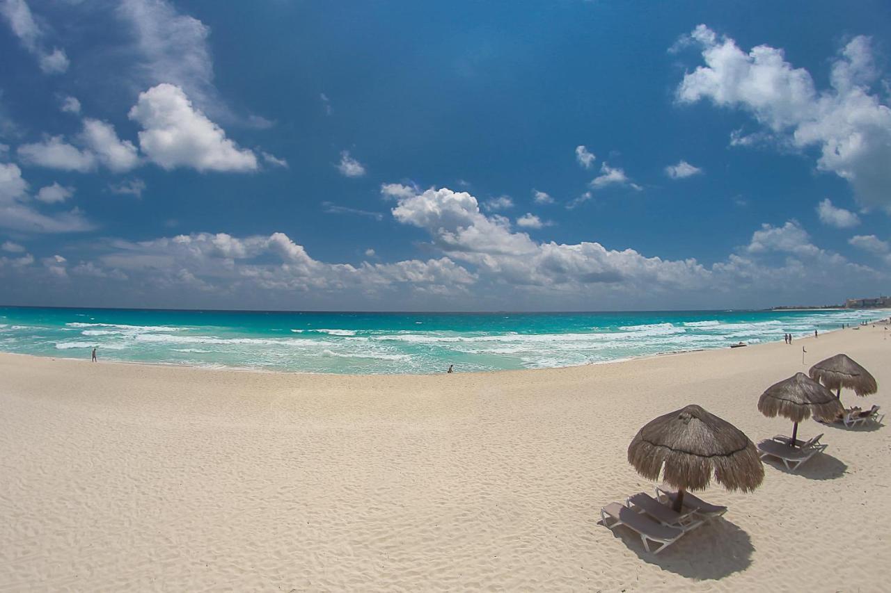 Brisas Beach & Ocean Front Vacation Apartments Cancun Zona Hotelera Luaran gambar