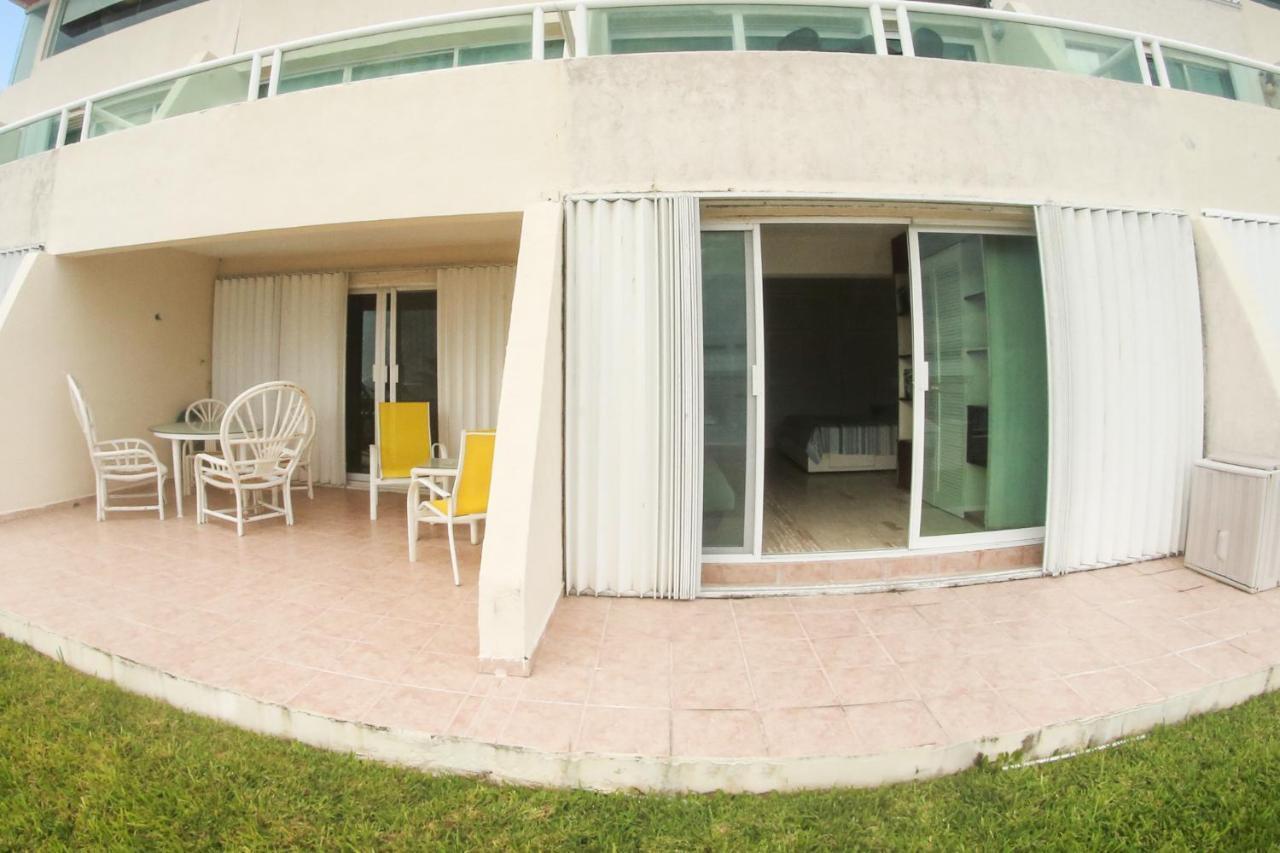 Brisas Beach & Ocean Front Vacation Apartments Cancun Zona Hotelera Luaran gambar