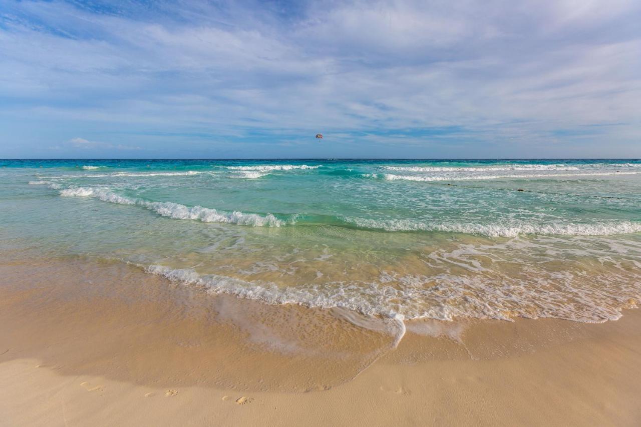 Brisas Beach & Ocean Front Vacation Apartments Cancun Zona Hotelera Luaran gambar