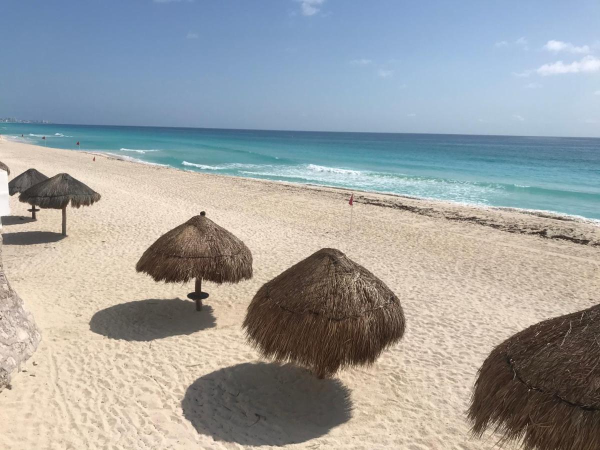 Brisas Beach & Ocean Front Vacation Apartments Cancun Zona Hotelera Luaran gambar