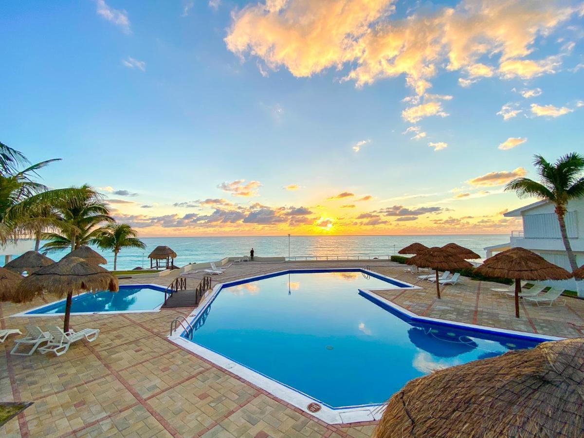 Brisas Beach & Ocean Front Vacation Apartments Cancun Zona Hotelera Luaran gambar
