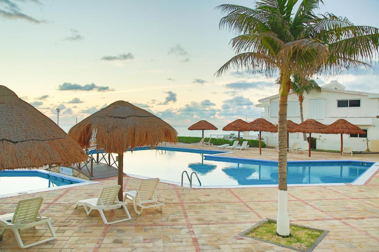 Brisas Beach & Ocean Front Vacation Apartments Cancun Zona Hotelera Luaran gambar