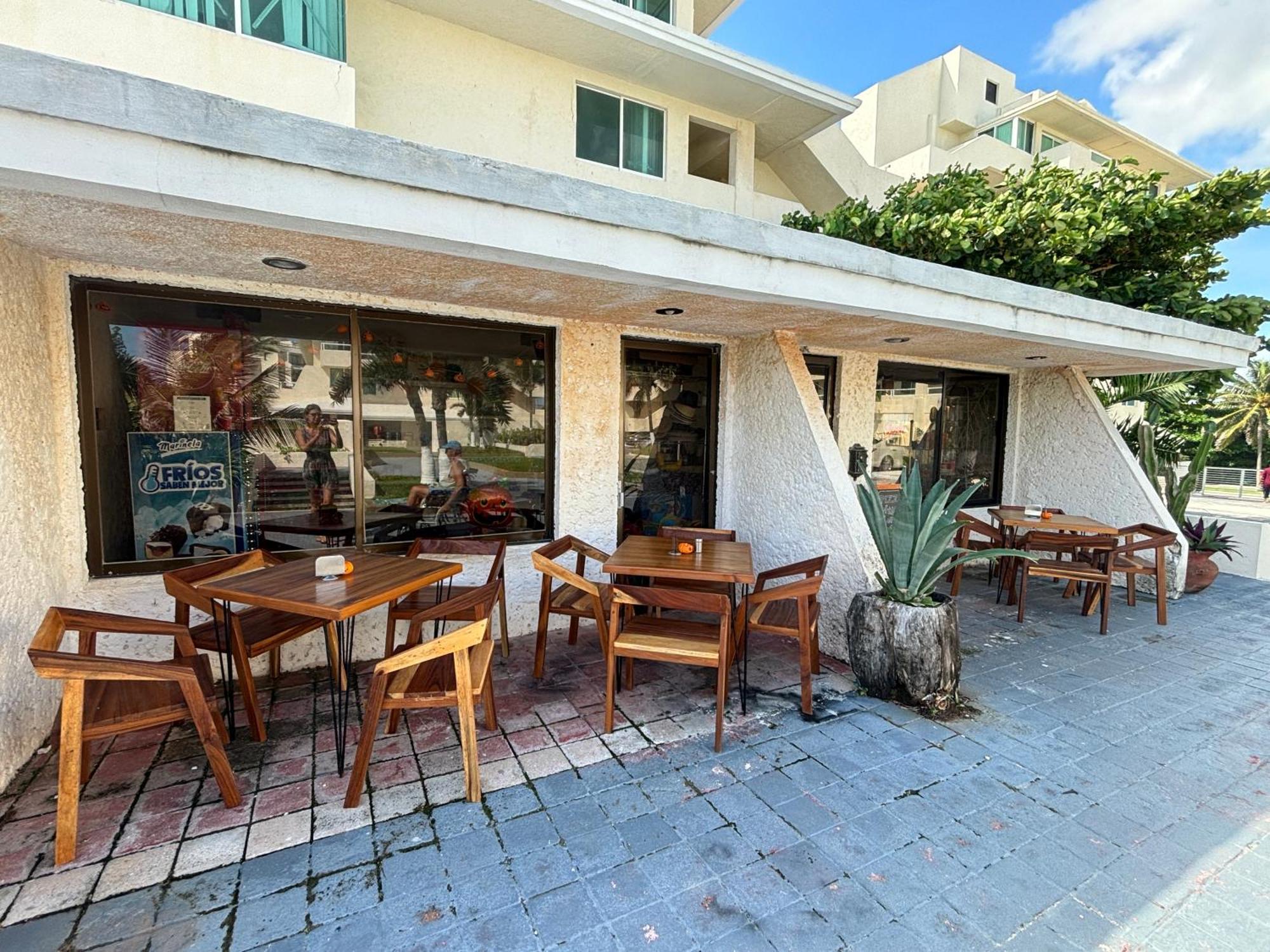 Brisas Beach & Ocean Front Vacation Apartments Cancun Zona Hotelera Luaran gambar