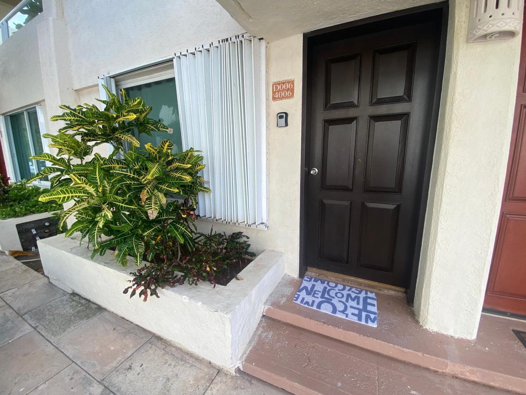 Brisas Beach & Ocean Front Vacation Apartments Cancun Zona Hotelera Luaran gambar